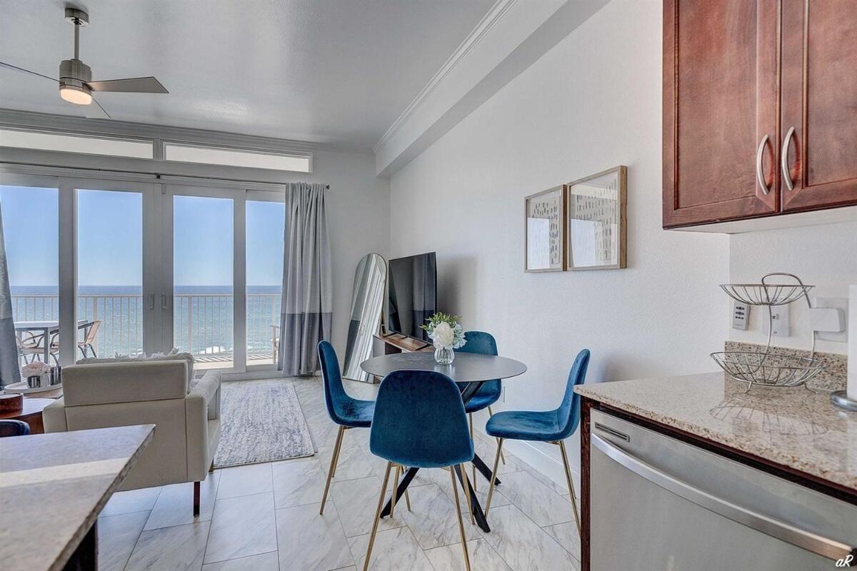 Laketown Wharf 2115 Penthouse With Gulf Views In Pcb - Sleeps 6